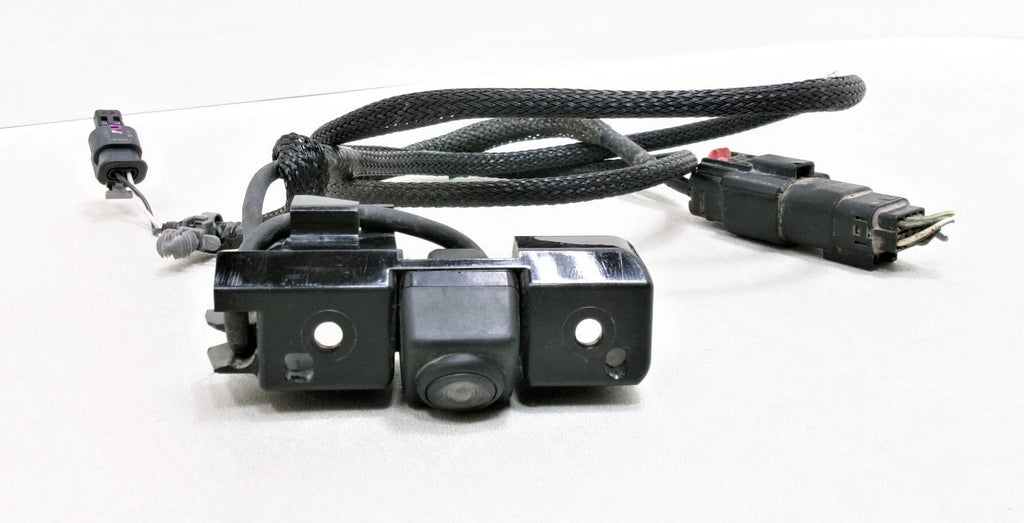 Pre-Owned 2017 GMC Sierra 1500 Rear View Backup Camera 57K OEM (Good) - Exclusive Design