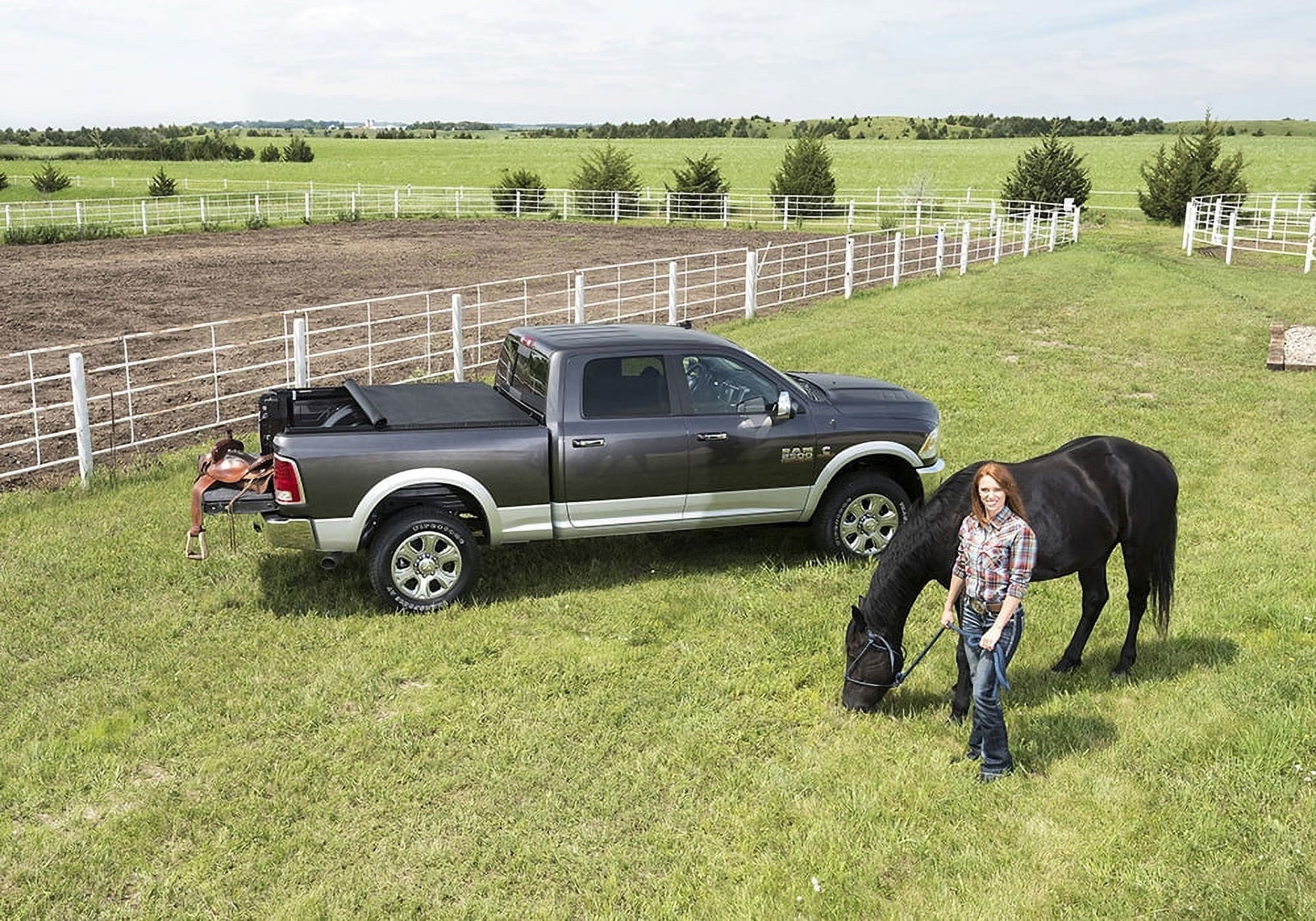 Stylish Truxedo Truxport Soft Roll Up Truck Bed Tonneau Cover | 238601 | Compatible with 1973-1998 Ford F-150/250/250Hd/350 8' Bed (96")
