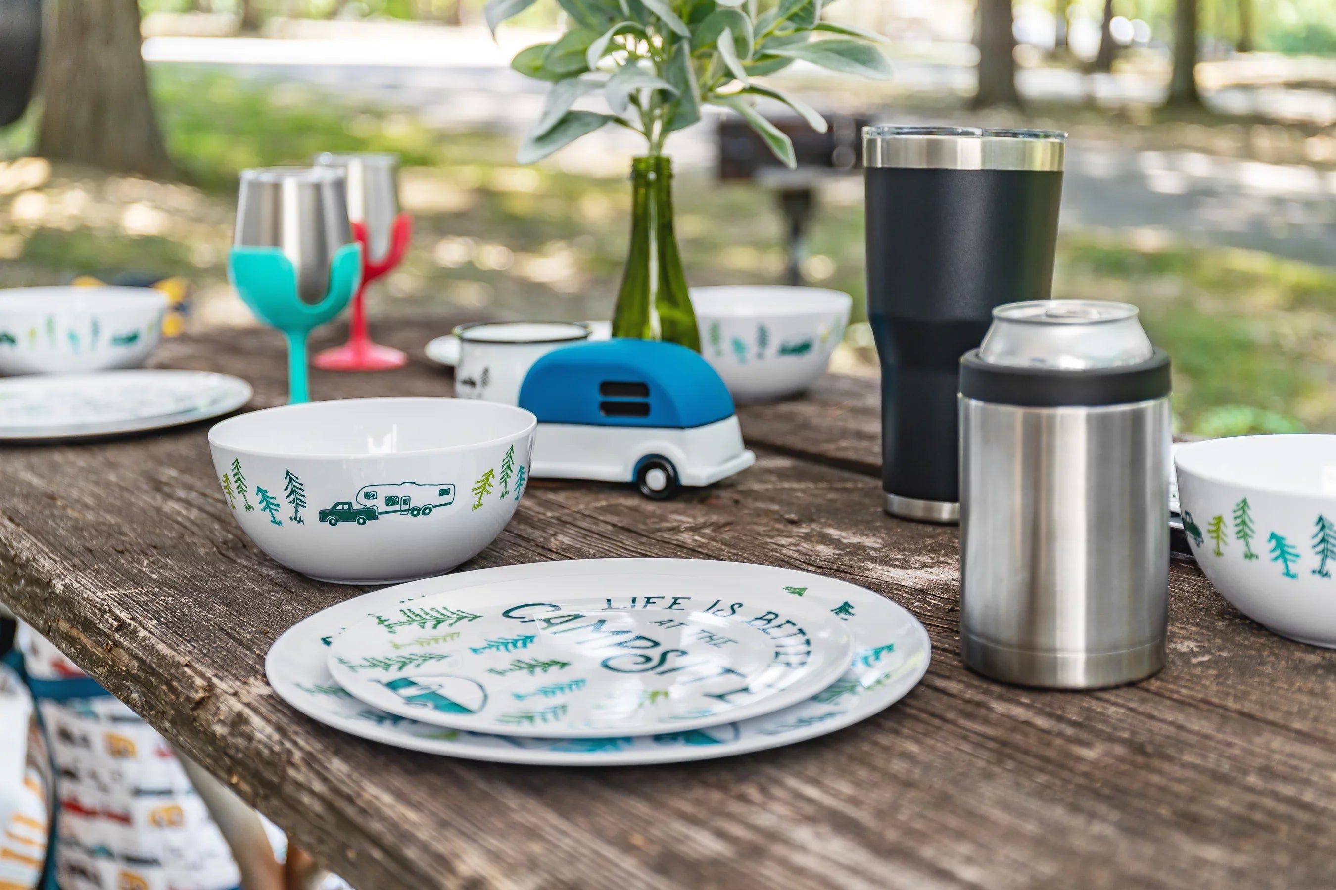 Stylish Camco Life is Better at the Campsite Wine Tumblers | Features a Vacuum Insulated Kitchen Grade 18/8 Stainless Steel Construction, 4 Colorful Removable Stems, and Comes in a 8oz Size (53068)