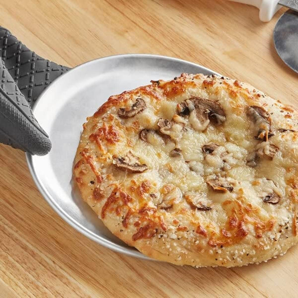 Stylish TrueCraftware- Set of 6 Aluminum 8â Pizza Tray Pan Coupe Style - Bakeware Round Pizza Pan Pizza Tray Baking Tray Round Baking Tray for Home Kitchen Pizzeria & Restaurants