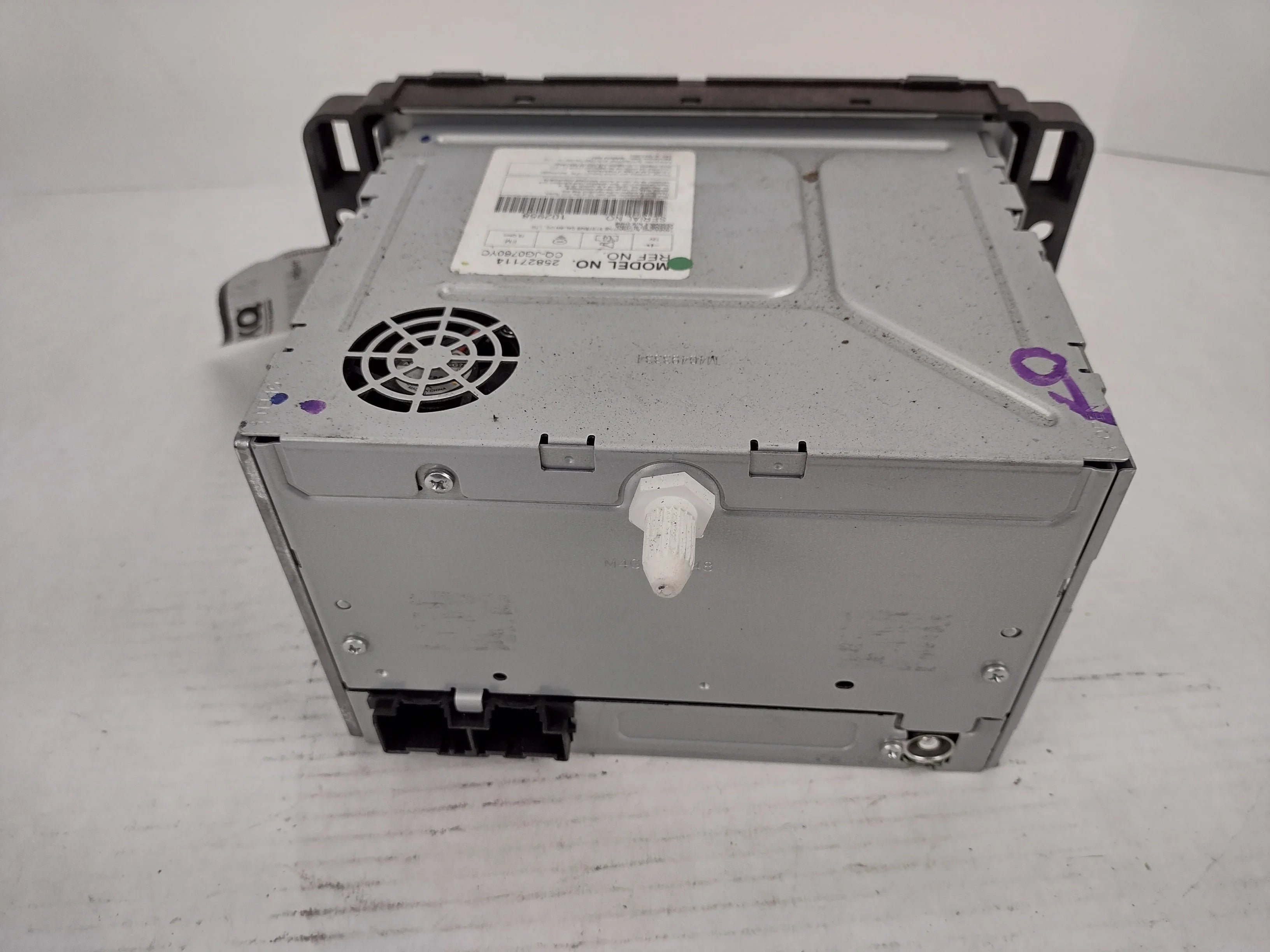 Pre-Owned 07 08 Saturn Outlook AM FM CD MP3 Radio Receiver OEM - Verify Specific Vehicle Fitment In Description - (Good)