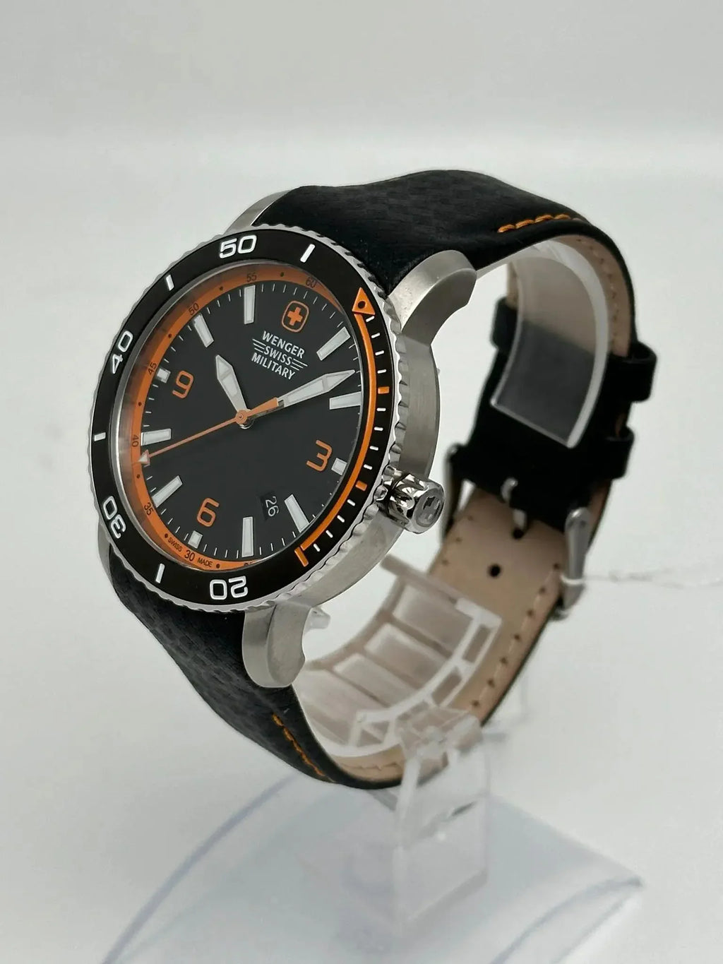 Wenger Roadster Swiss Military Roadster Men's Watch And Flashlight Set 1165869 - Exclusive Design