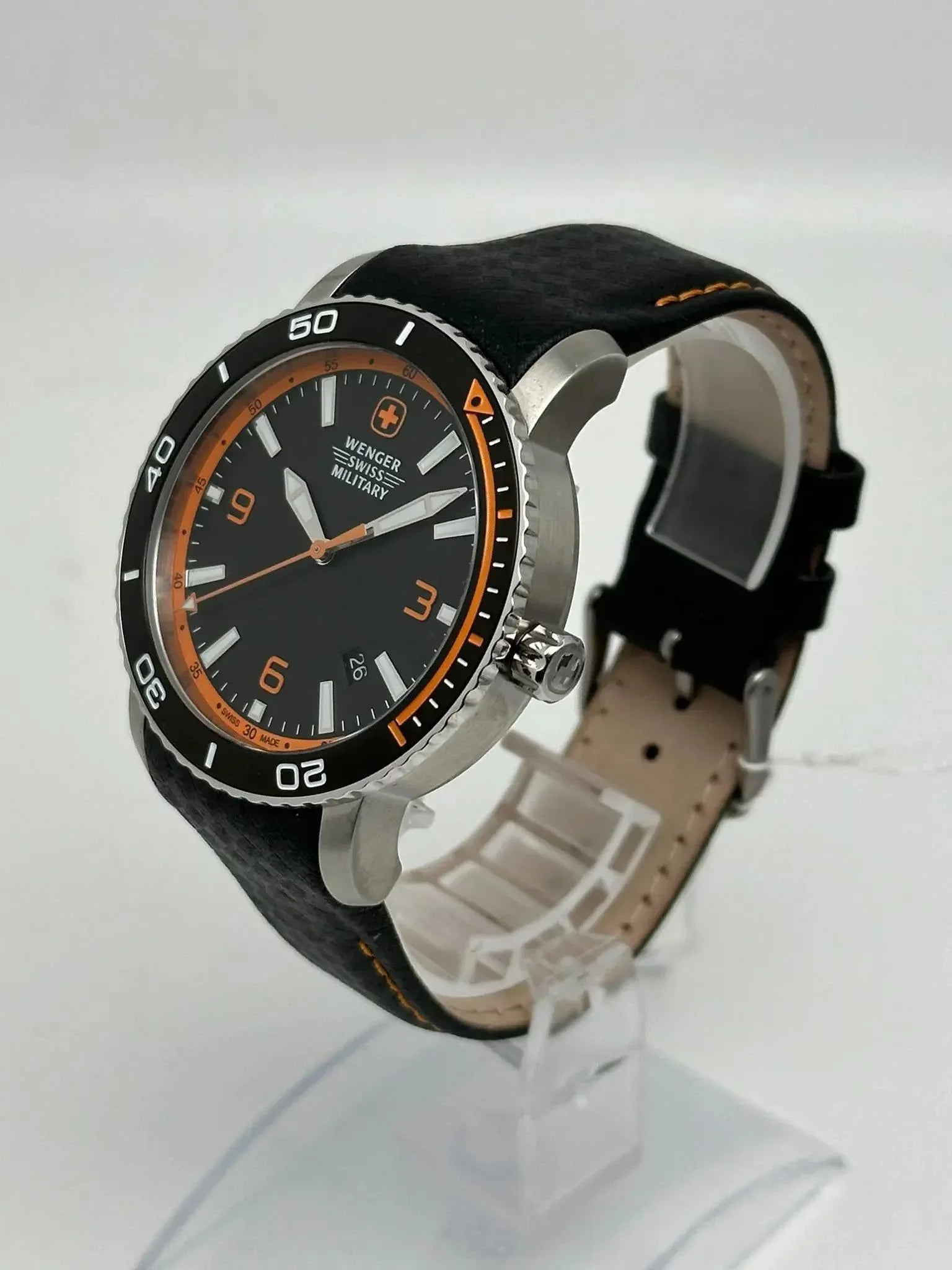 Wenger Roadster Swiss Military Roadster Men's Watch And Flashlight Set 1165869 - Exclusive Design