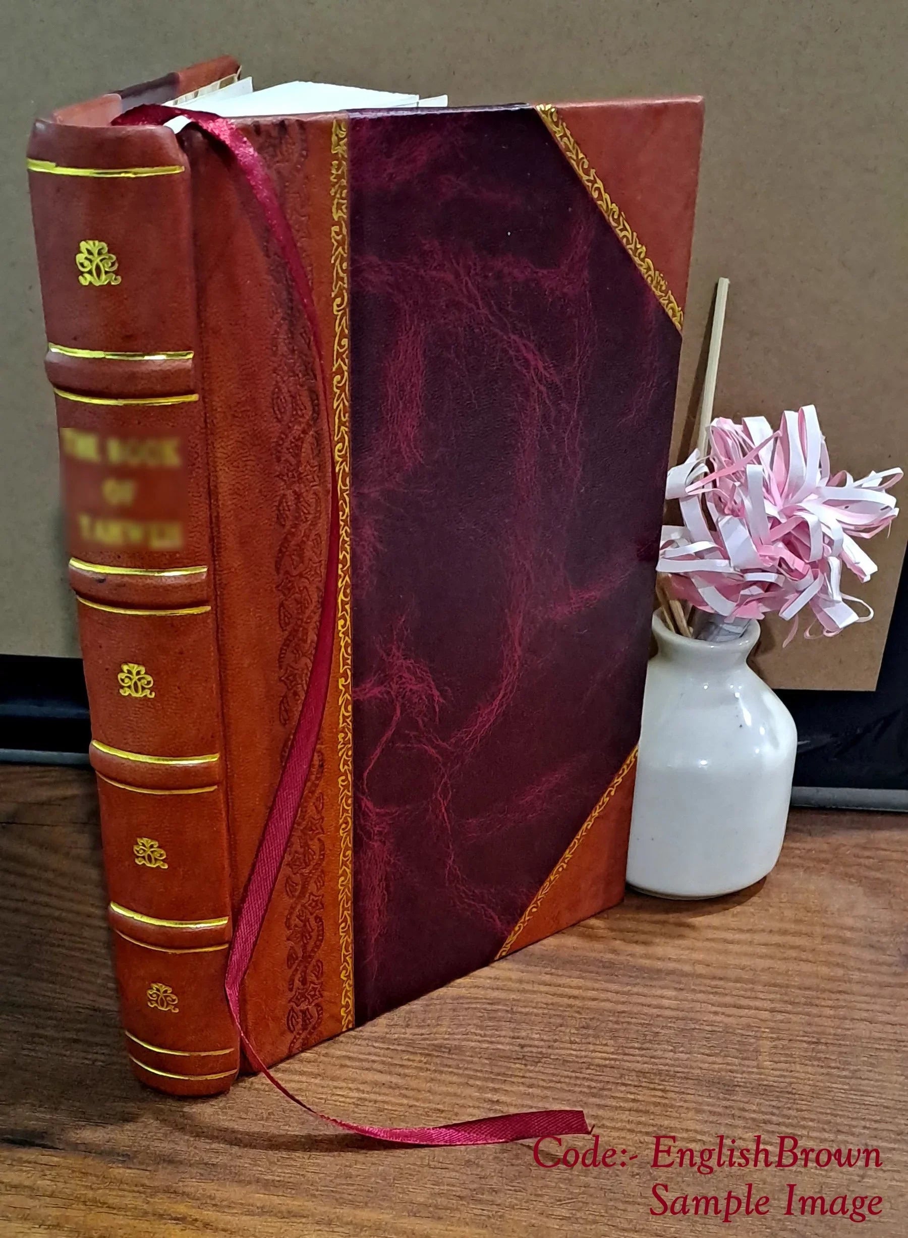 Theophili, qui et Rugerus, presbyteri et monachi, libri 3 de diversis artibus: seu Diversarum artium schedula. Opera et studio R. Hendrie 1847 [Leather Bound]