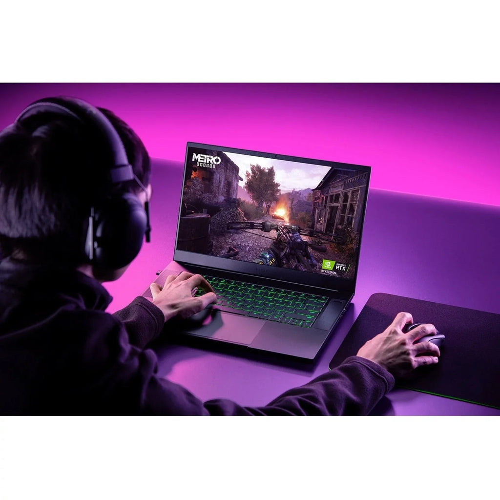 Razer Blade 15 Advanced Edition 15.6" 4K UHD Gaming Laptop, i9 i9-12900H, NVIDIA GeForce RTX 3080 Ti 16 GB, 1TB SSD, Windows 11 Home